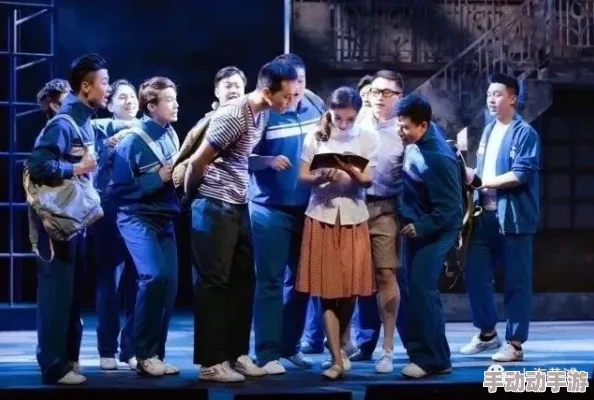 麻花豆传媒剧国产MV的创作背景与市场反响分析：以《青春岁月》为例的多维度探讨