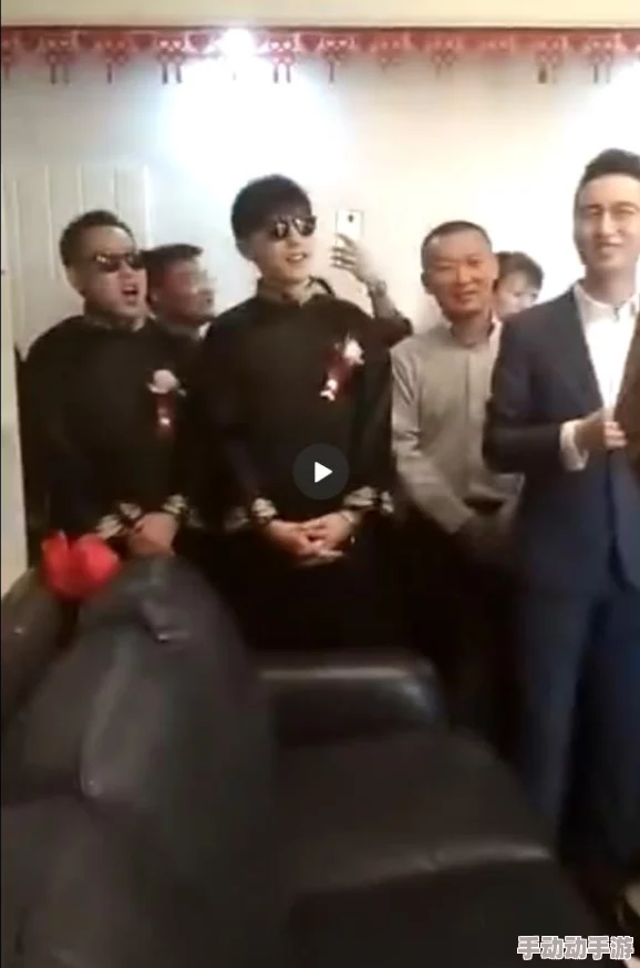 震惊！韩国中文全部三级伦在线观看中文引发热议，网友纷纷讨论其影响与背后的故事，真相令人瞩目！