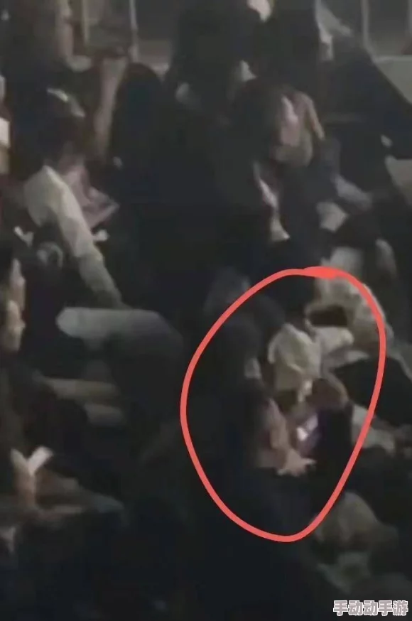 震惊！A级全黄试频试看30分钟，竟然揭露了不为人知的秘密，引发网友热议与讨论！