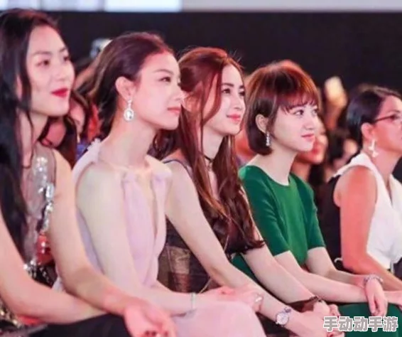 张筱雨扒开双腿毛茸茸的,展现出她独特的魅力与风格,引发网友热议与讨论 张筱雨扒开双腿毛茸茸的,展现出她独特的魅力与风格,引发网友热议与讨论