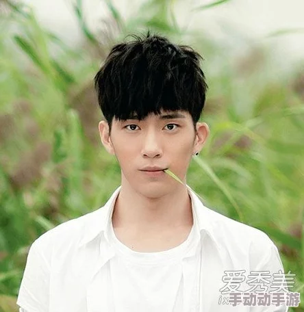 gary帅气小鲜肉嘉宾名单"引发热议,众多年轻偶像的加入让人期待他们的精彩表现与互动 gary帅气小鲜肉嘉宾名单"引发热议,众多年轻偶像的加入让人期待他们的精彩表现与互动