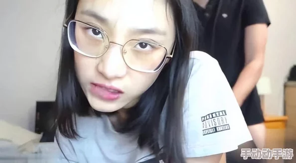 刘玥大战28公分黑人，意外爆出惊人内幕，事件逆转引发热议，网友目瞪口呆！