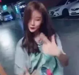 网红主播大尺度精品福利视频引发热议,平台加强监管措施以维护网络环境和用户安全 网红主播大尺度精品福利视频引发热议,平台加强监管措施以维护网络环境和用户安全