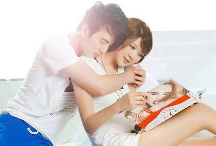 毛片黄在线看免费，网友们对此表示关注，有人认为这种内容影响青少年心理健康，也有人觉得成年人有权选择观看