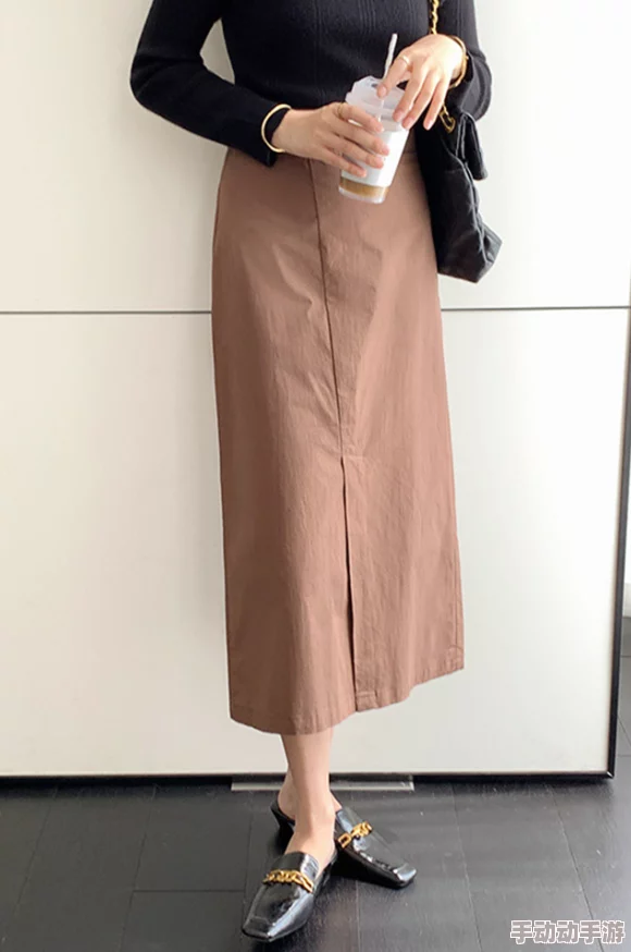 gogo欧美人体做爰大胆图片:最新动态展示了多样化的艺术表现形式,吸引了众多观众的关注与讨论 gogo欧美人体做爰大胆图片:最新动态展示了多样化的艺术表现形式,吸引了众多观众的关注与讨论