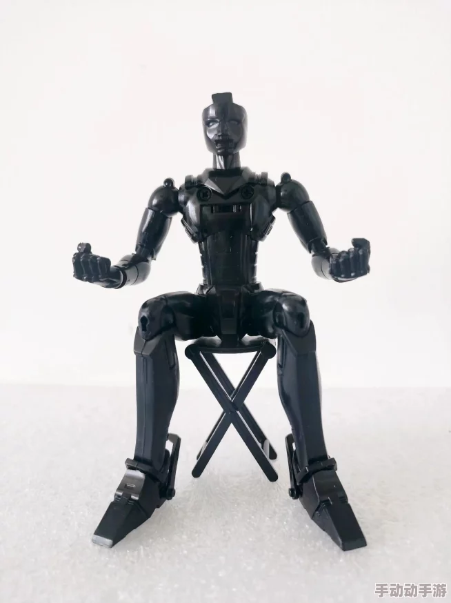 真田辽在梦幻模拟战中的表现与特点:火焰神的独特魅力解析 真田辽在梦幻模拟战中的表现与特点:火焰神的独特魅力解析